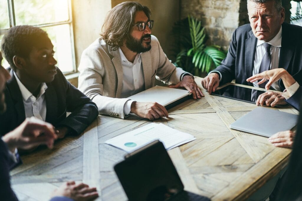 Business People Working Together Img